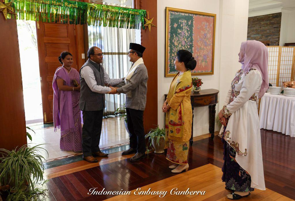 Diaspora Indonesia melaksanakan Idul Fitri di Canberra. (Foto: kedubes-ri)