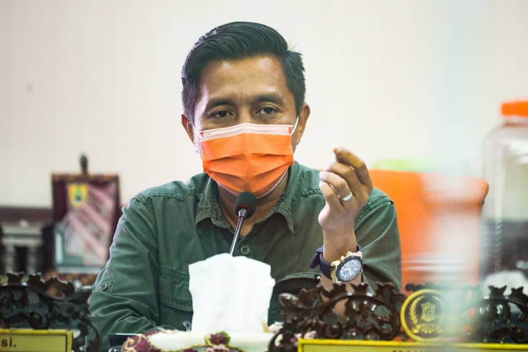 Sekretaris Komisi B DPRD Surabaya, Mahfudz. (Foto: Alief Sambogo/Ngopibareng.id)