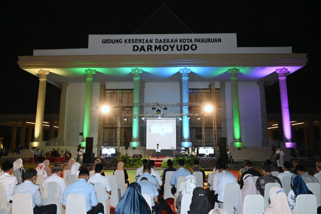 Acara halal bi halal virtual warga Kota Pasuruan di Gedung Kesenian Darmoyudo. (Foto: Istimewa)
