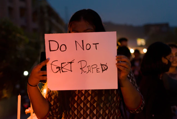 Ilustrasi protes aksi pemerkosaan (Foto: unsplash.com)