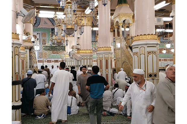 Raudlah Makam Rasulullah di Masjid Nabawi, Madinah. (Foto: Istimewa)