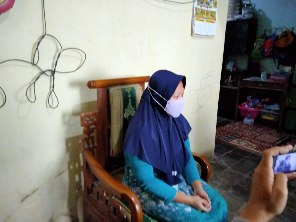Korban pinjaman online di Kecamatan Sukun, Kota Malang (Foto: Lalu Theo/ngopibareng.id)