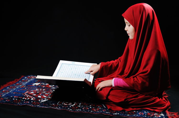 Membaca Surat Al Kahfi dalam Al-Quran sangat dianjurkan pada hari Jumat. (Foto: IstimewaA)