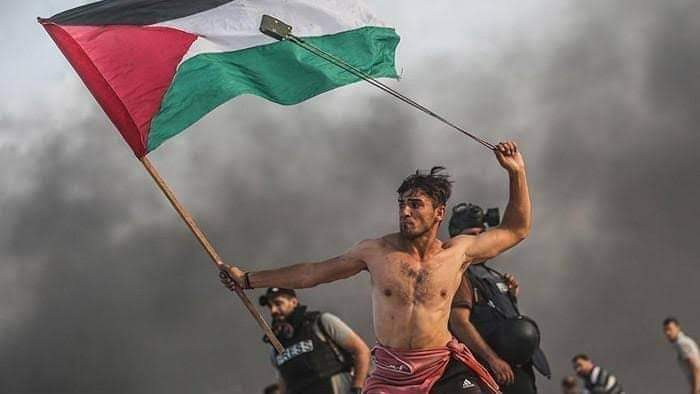 Semangat pemuda Palestina lakukan perlawanan pada agresi Israel. (Foto: Istimewa)