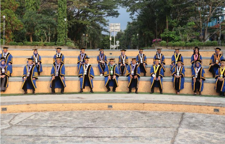 21 guru besar Universitas Diponegoro (Undip) akan segera dikukuhkan pada Mei hingga Juni 2021. Ini daftar namanya. (Foto: dtk)