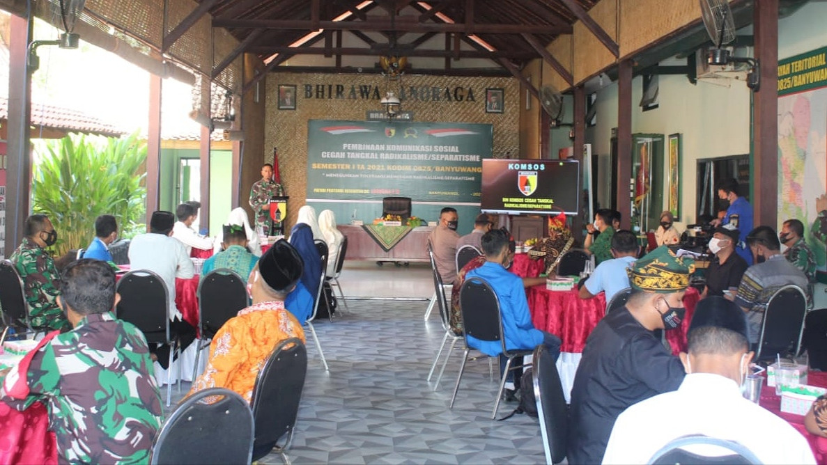 Pelaksanaan Komsos di Aula Jenderal  Besar Abdul Haris Nasution Kodim 0825 Banyuwangi (foto: istimewa)