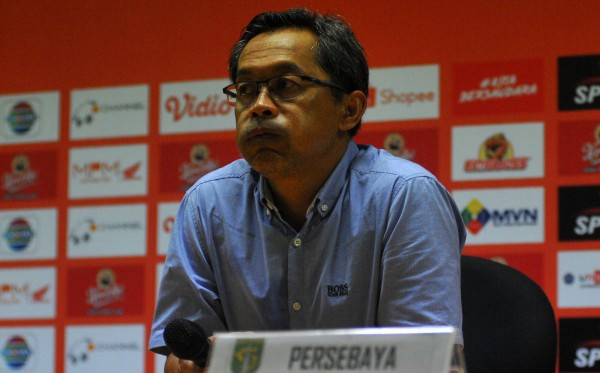 Pelatih Persebaya, Aji Santoso. (Foto: Fariz Yarbo/ Ngopibareng.id)