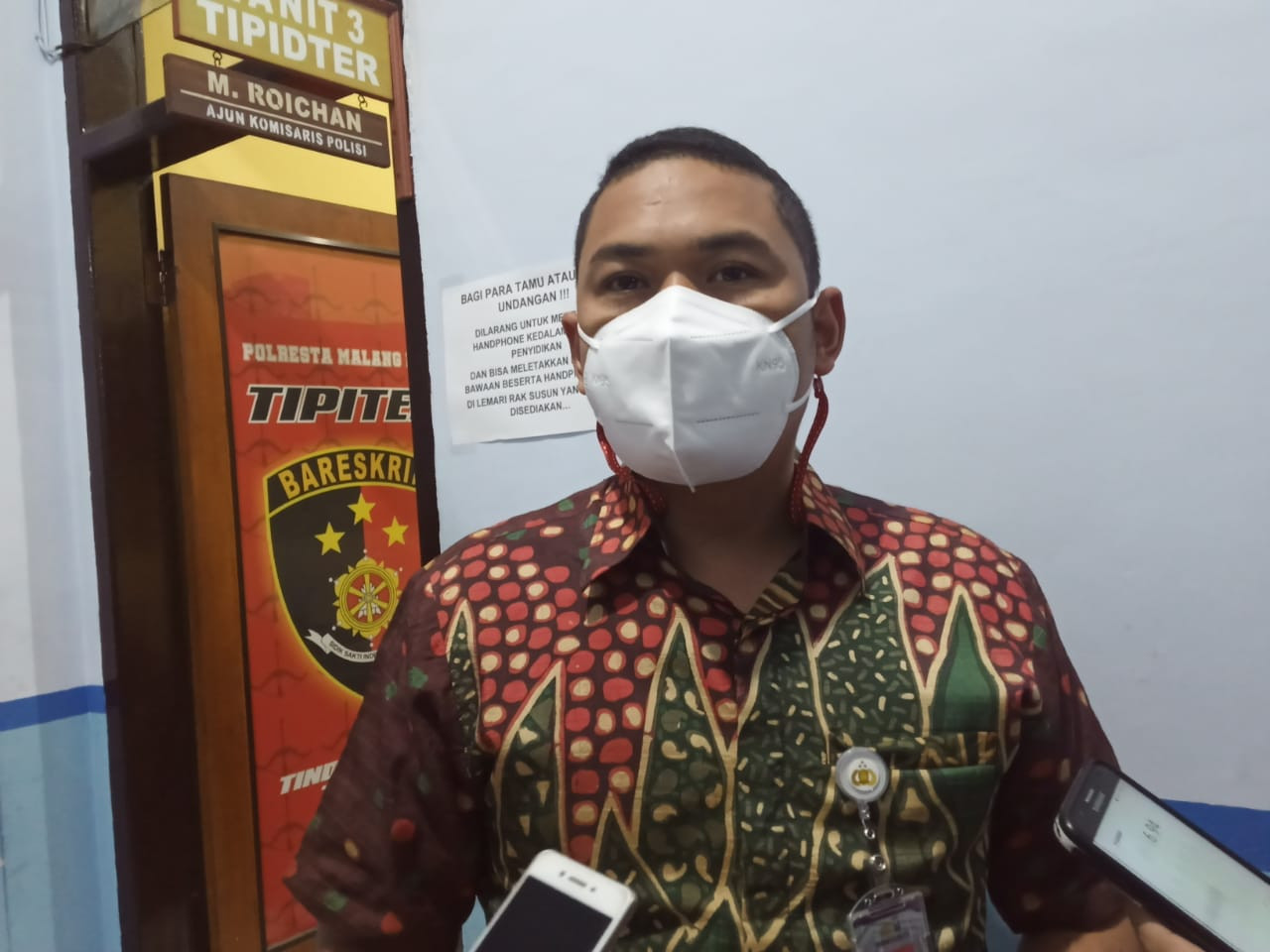 Kasatreskrim Polresta Malang Kota, Kompol Tinton Yudha Riambodo saat ditemui di Mapolresta Malang (Foto: Lalu Theo/ngopibareng.id)