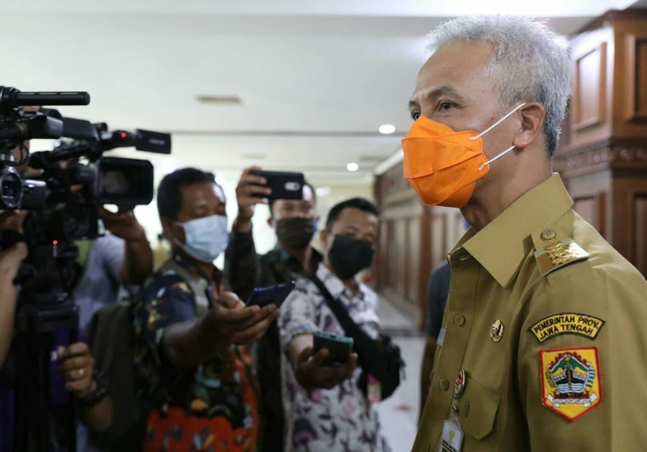 Gubernur Jawa Tengah Ganjar Pranowo melakukan sejumlah hal untuk menekan kasus Covid-19 di delapan wilayah di Jateng. (Foto: Istimewa)
