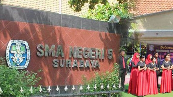 SMA Negeri 5 Surabaya masuk daftar 10 besar sekolah dengan nilai rerata tertinggi. (Foto: istimewa)