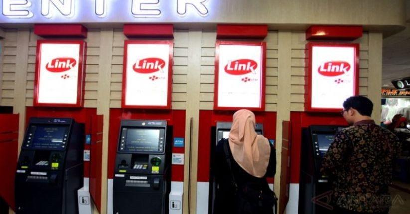 Pemberlakuan tarif cek saldo di ATM Link ditunda. (Foto: Ilustrasi)