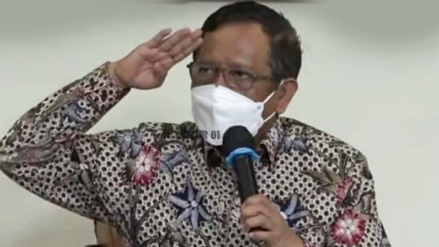 Menko Polhukam Mahfud MD ketika menjadi pembicara di UGM, Yogyakarta, Sabtu lalu. (Foto:Youtube)