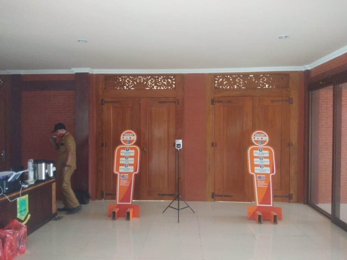 Aula gedung nusantara Pemkot Mojokerto yang digunakan untuk seleksi kompetensi manajerial dan kompetensi sosio kultural calon Sekdakot Mojokerto, Jawa Timur. (Foto: Deni Lukmantara/Ngopibareng.di)