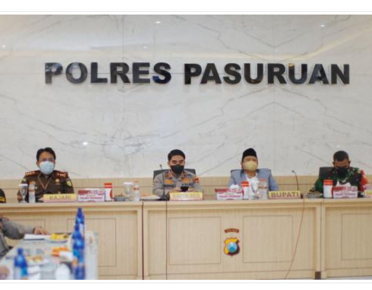 Bupati Pasuruan Irsyad Yusuf ingin melakukan evaluasi lanjutan upaya menekan penyebaran Covid-19 di wilayah Kabupaten Pasuruan. (Foto: Pasuruankab)
