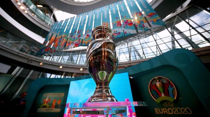 Ilustrasi trofi Euro 2020. (Foto: Istimewa)