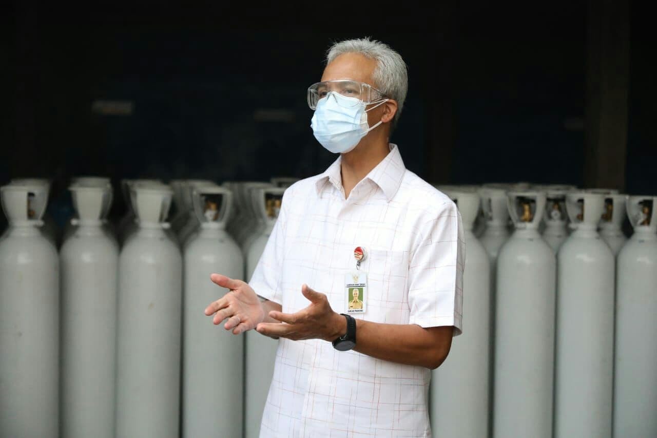 Gubernur Jawa Tengah Ganjar Pranowo pastikan stok oksigen di Jawa Tengah aman. (Foto: Ist)