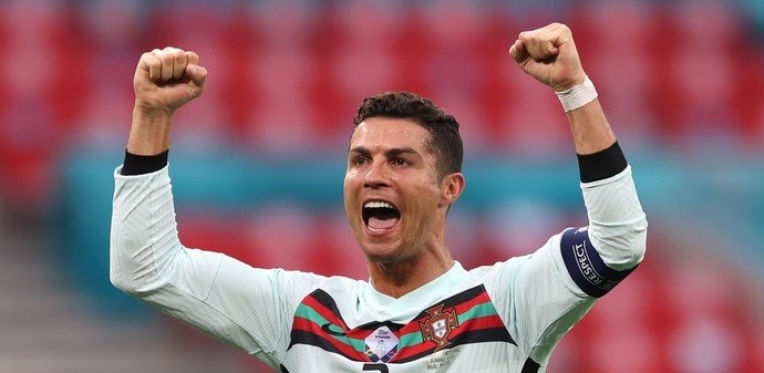 Cristiano Ronaldo usai cetak 2 gol ke gawang Prancis di Euro 2020. (Foto: UEFA)