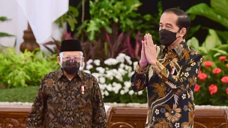 Presiden Jokowi bersama Wapres KH Ma'ruf Amin menghadiri penyerahan laporan keuangan dari BPK. (Foto: Setpres)