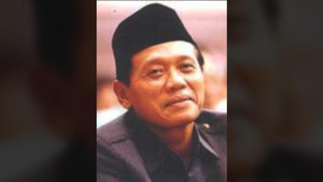 Harmoko, Menteri Penerangan di era Presiden Soeharto yang legendaris. (Foto: Istimewa)