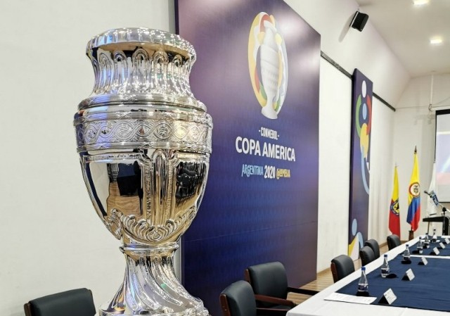 Trofi Copa America 2021. (Foto: Istimewa)