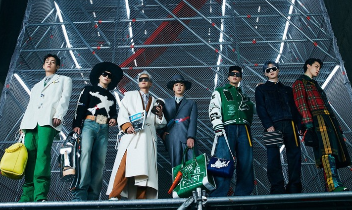 Penampilan personel boygrup BTS dalam acara fashion LV. (Foto: Dok. LV)