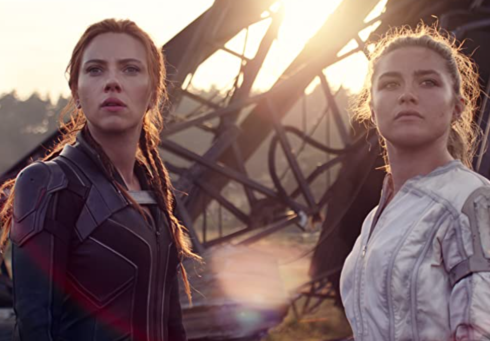 Aksi Scarlett Johansson dan Florence Pugh dalam Black Widow. (Foto: imdb)
