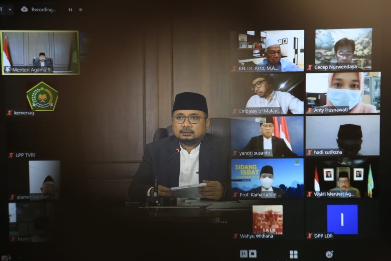 Menteri Agama Yaqut Cholil Qoumas saat Isbat di Kantor Kemenag, Jakarta. (Foto: Istimewa)