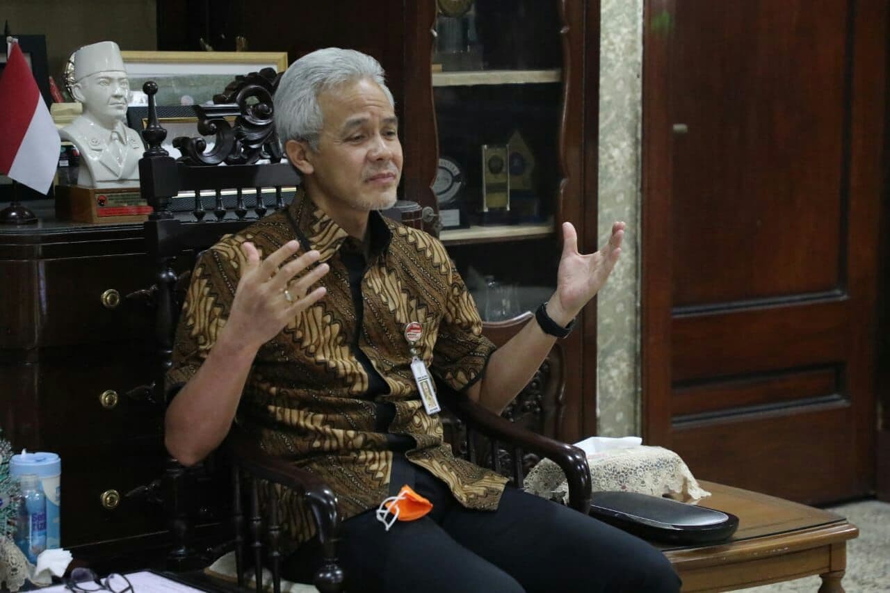 Gubernur Jawa Tengah Ganjar Pranowo meminta masyarakat membangun narasi positif untuk menumbuhkan rasa optimis di tengah tingginya lonjakan kasus. (Foto: ist)