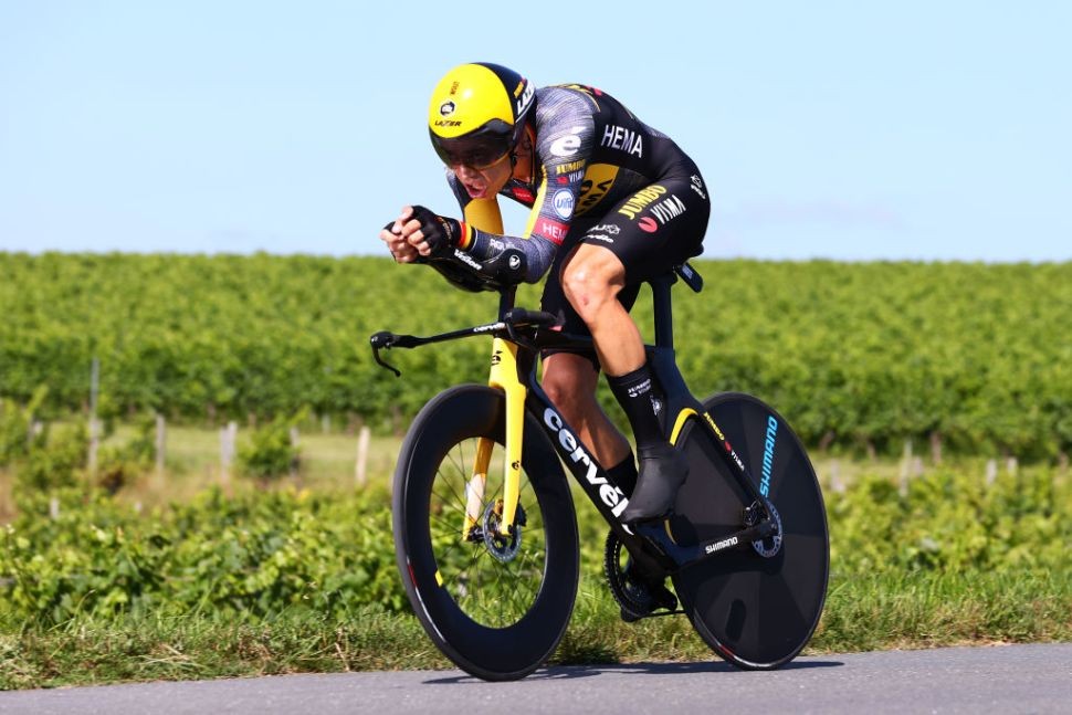 Wout van Aert (Jumbo Visma) berhasil memenangkan Tour de France etape 20. (Foto: Istimewa)