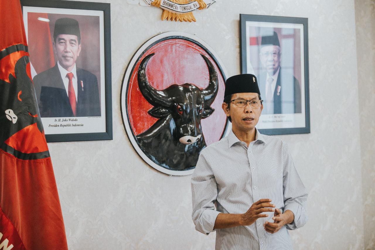 Ketua DPC PDI Perjuangan Kota Surabaya, Adi Sutarwijono. (Foto: Istimewa)