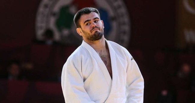 Atlet judo asal Aljazair, Fethi Nourine, mengundurkan diri dari pertandingan ketika akan turun di kategori 73 kg putra.