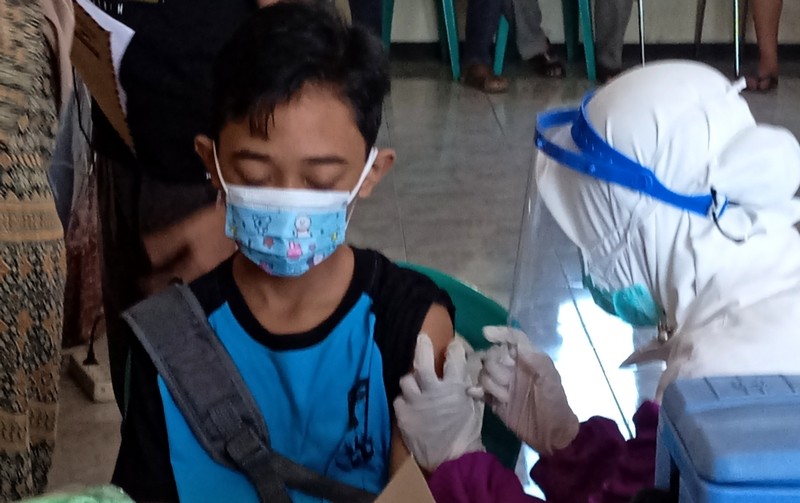 Capaian vaksinasi Covid-19 bagi pelajar di Bondowoso Jawa Timur masih rendah. (foto: guido/Ngopibareng.id)