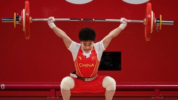 Lifter China, Hou Zhihui diduga pakai doping di Olimpiade Tokyo 2020. (Foto: Ant)