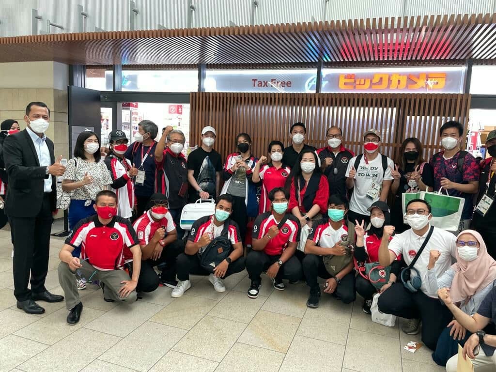 Atlet Indonesia yang bertolak pulang dari Bandara Haneda, Tokyo, sesuai bertanding di Olimpiade Tokyo. (Foto: KBRI Tokyo)