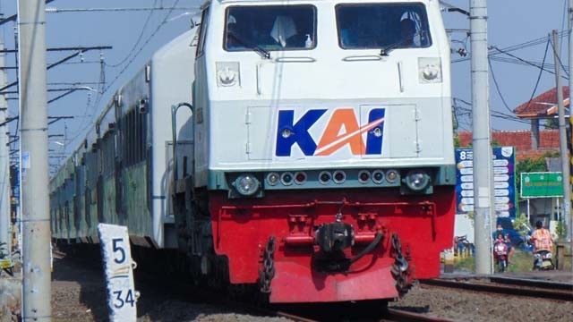Persyaratan yang harus dipenuhi para calon penumpang kereta api pada masa PPKM Level 4 tidak berubah. (Foto:PT KAI)