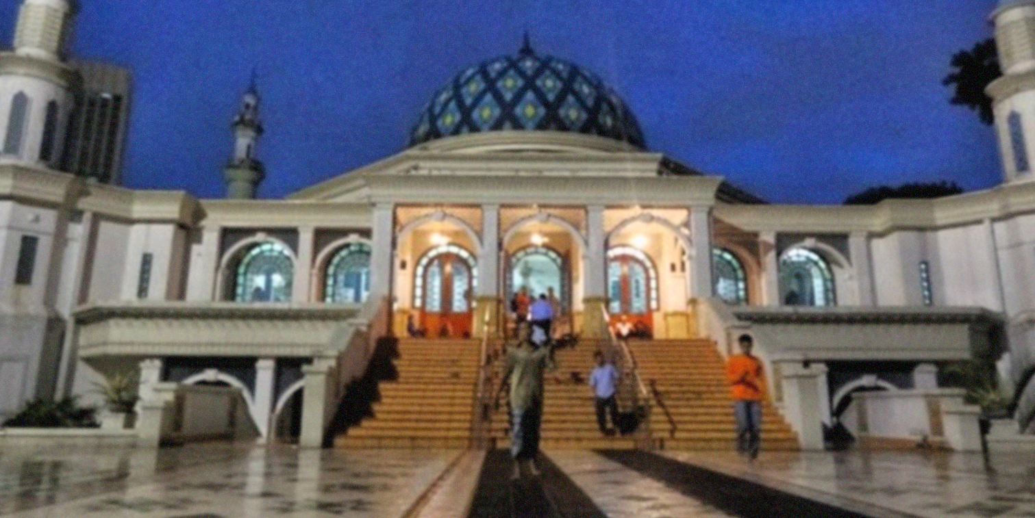 Masjid Al-Bina Senayan Jakarta. (Foto: Istimewa)