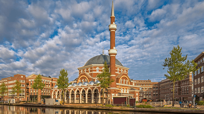 Masjid Biru  Westermoskee di Amsterdam Belanda. (Foto: Istimewa)