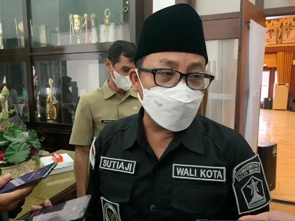 Walikota Malang, Sutiaji saat ditemui di Balaikota Malang (Foto: Lalu Theo/ngopibareng.id)
