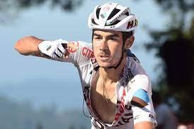 Clement Champoussin  (AG2R  Citroen) berhasil menjadi juara Vuelta a Espana etape 20.