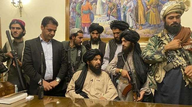 Taliban telah mengumumkan pemerintahan baru di Afghanistan sesuai syariat Islam, Islamic Emirate of Afghanistan. (Foto: AFP)