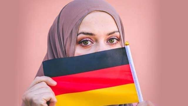 Wanita berjilbab di Jerman, ilustrasi Sulitnya Wanita Berjilbab Mencari Pekerjaan di Jerman. (Foto:Shuttersock)