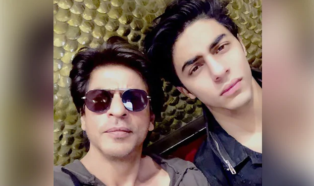 Shah Rukh Khan dan putranya, Aryan Khan. (Foto: Instagram)