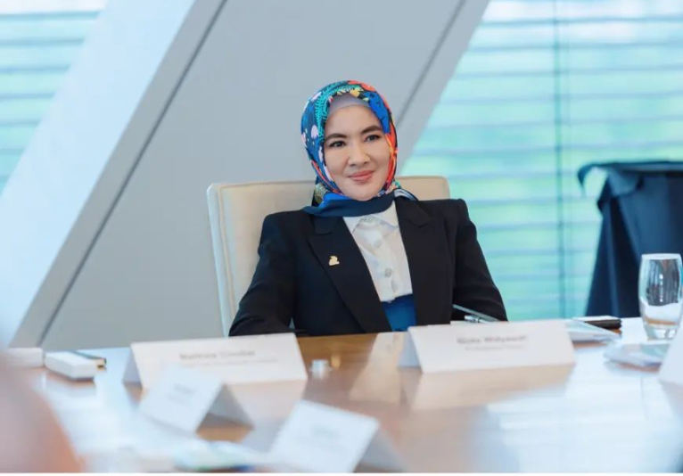 Direktur Utama PT Pertamina (Persero) Nicke Widyawati, terpilih sebagai satu di antara 50 Perempuan Paling Berpengaruh Dunia versi Fortune. (Foto: Instagram)