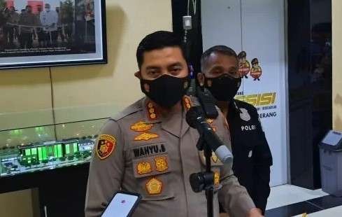 Kapolresta Tangerang, Kombes Pol Wahyu Sri Bintoro, secara terbuka menyampaikan permohonan maaf kepada publik atas tindakan kekerasan oknum anggota kepolisian kepada mahasiswa saat aksi demonstrasi.(Foto: Ant)