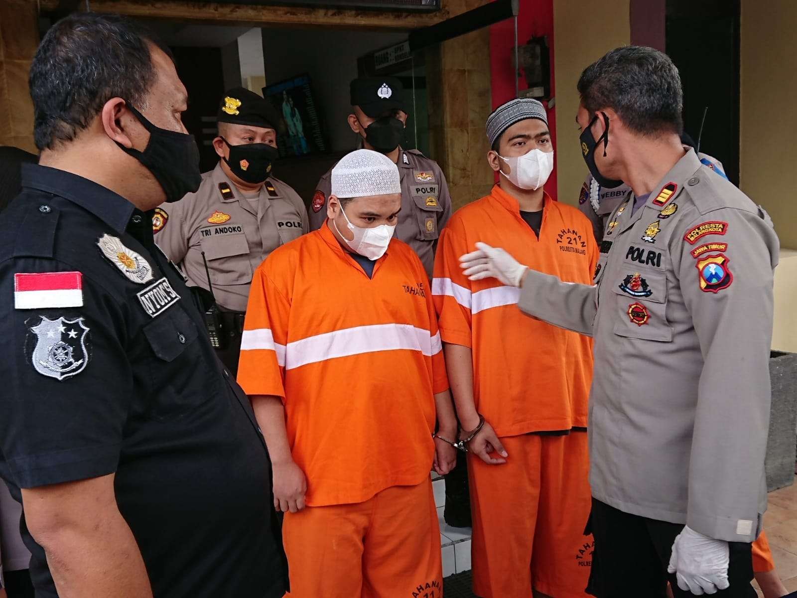 Rilis kasus peredaran narkoba di Polsekta Klojen, Kota Malang (Foto: Lalu Theo/ngopibareng.id)