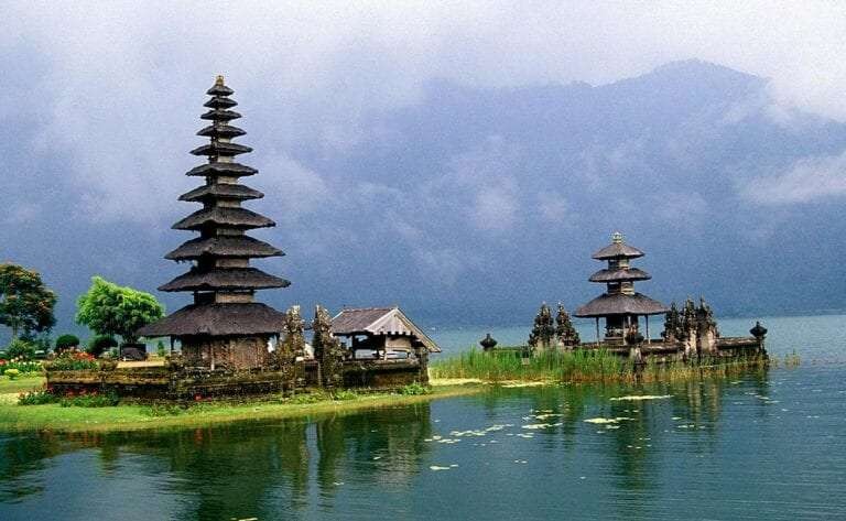 Ilustrasi lokasi wisata di Bali. (Foto: Istimewa)