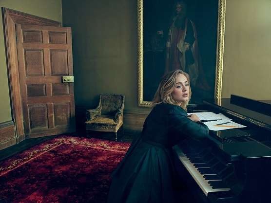 Penyanyi Adele comeback dengan lagu baru Easy on Me. (Foto: Istimewa)