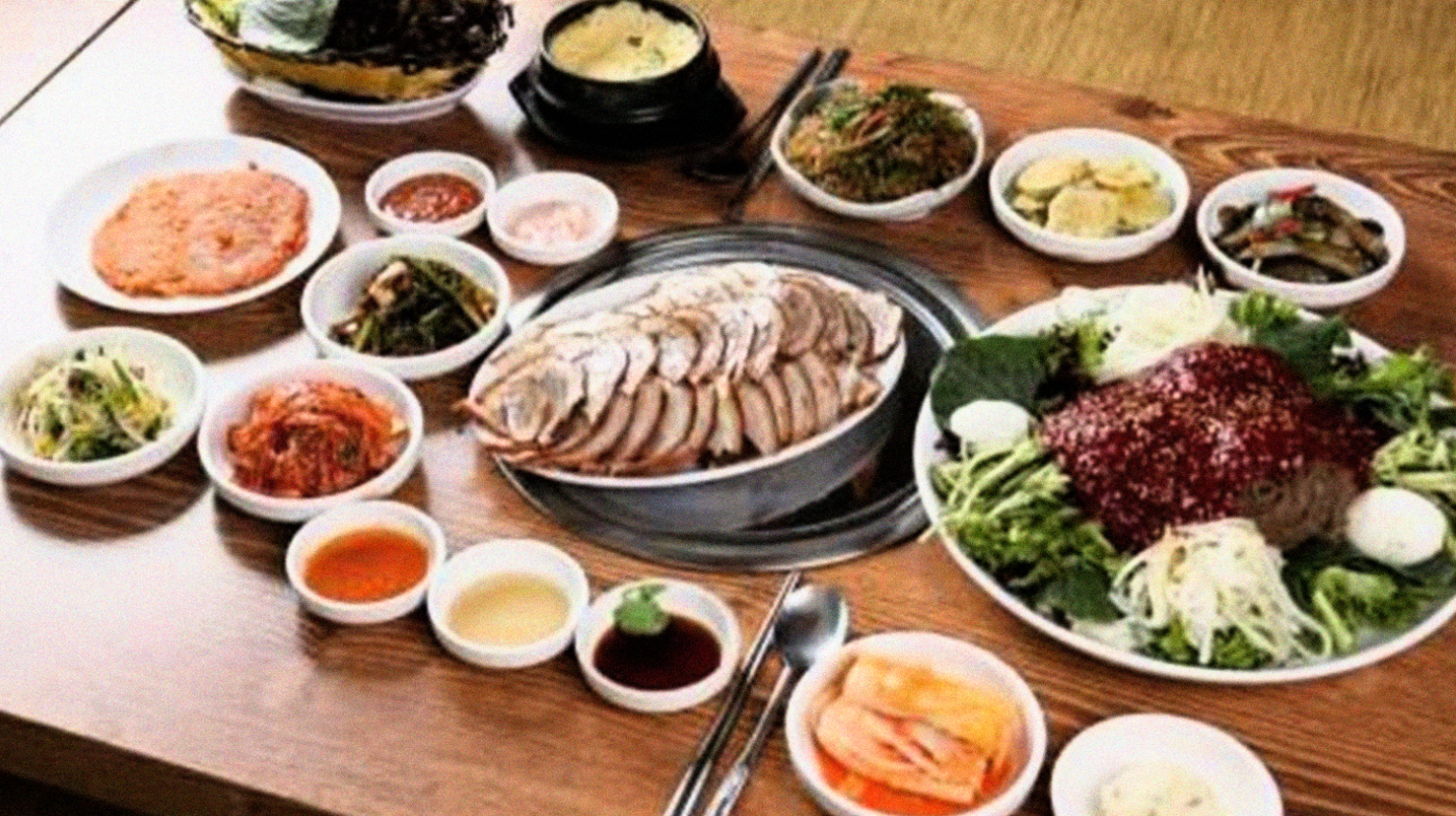 Menu makanan Korea. (Foto: Istimewa)
