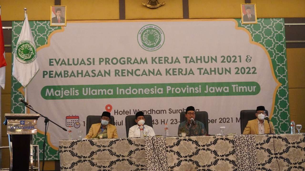 Penutupan rapat kerja dan evaluasi MUI Jawa Timur, Minggu 24 Oktober 2021. (Foto: Istimewa)