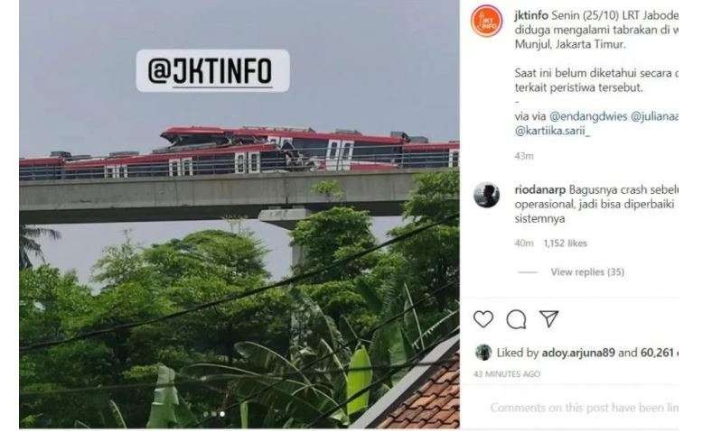 Tangkapan layar unggahan foto yang beredar di media sosial milik akun Instagram @jktinfo menunjukkan dua kereta LRT Jabodebek Cawang-Cibubur bertabrakan. Peristiwa itu terjadi pada Senin 25 Oktober 2021. (Foto: Antara)